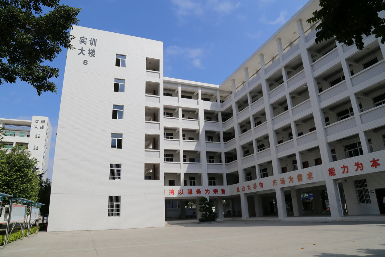 汕頭市鮀濱職業技術學校環境|寢室環境